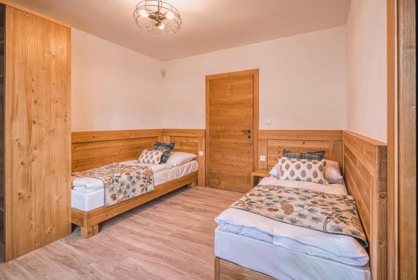 Chalet Mountain Демановска Долина Екстериор снимка